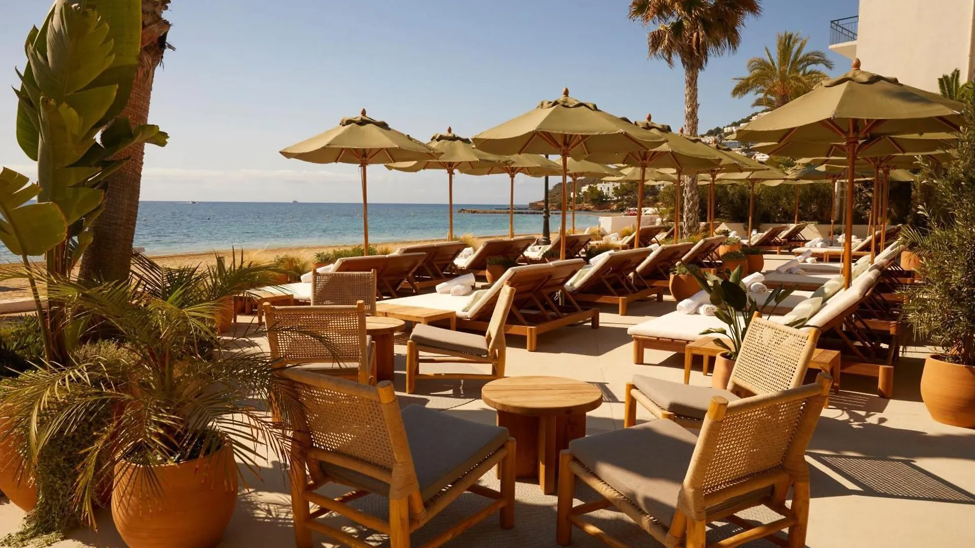 מלון סנטה אאולריה דס ריו W Ibiza